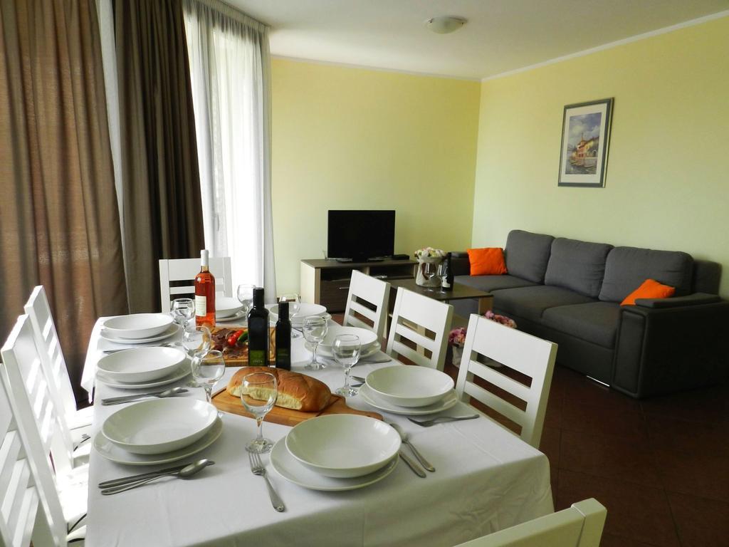 Smaragdna Villa Yourcroatiaholiday Premantura Exteriér fotografie